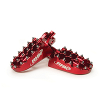 RHK HUSKY TC-TE FOOTPEGS - RED